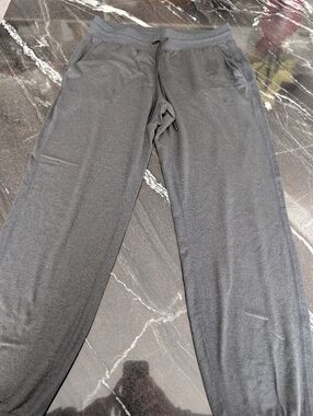 Athleta Charcoal Gray Heather Uptempo Jogger